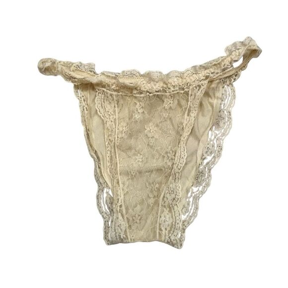 Lot of two Pairs of Ladies Vintage Intimate Moments Brand Lace Panties Size 7 - Picture 13 of 13